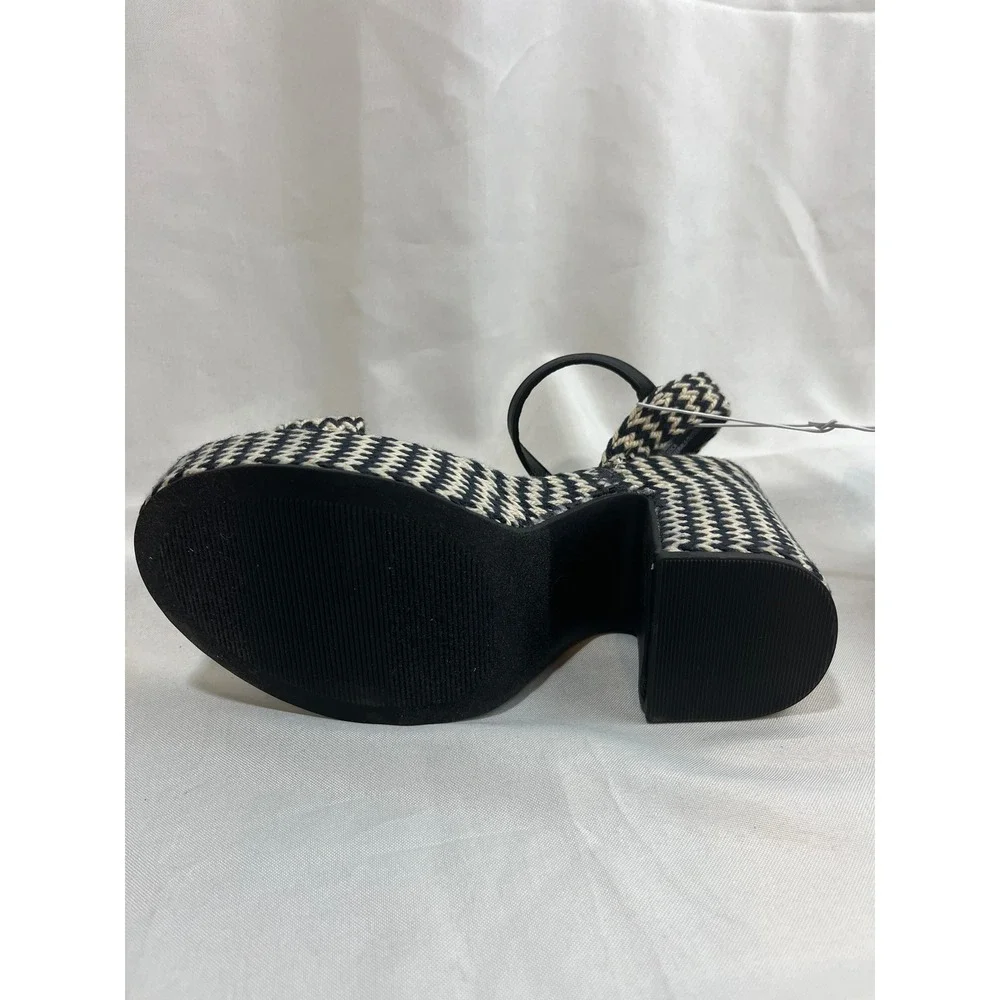 Universal Thread Womens Platform Sandals Black Cream Woven Chevron Block Heel 7